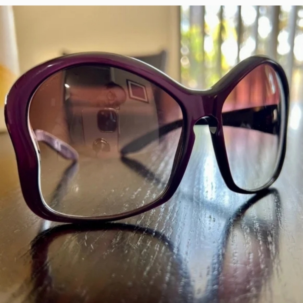 Beautiful Prada Oversized Sunglasses